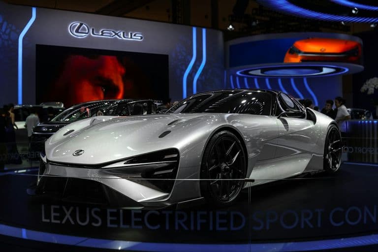 Ferrari Luce: az első elektromos Ferrari design már az interneten csúfolódik